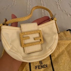 Mini vintage fendi bag